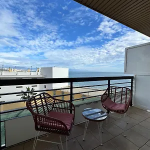  Apartamento Castillo Santa Clara Estudio Con Vistas Laterales Al Mar